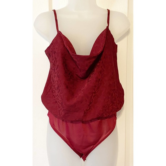 NWT She + Sky Women's Burgundy Cowl Neck Cami Bodysuit Size Medium - Picture 1 of 8